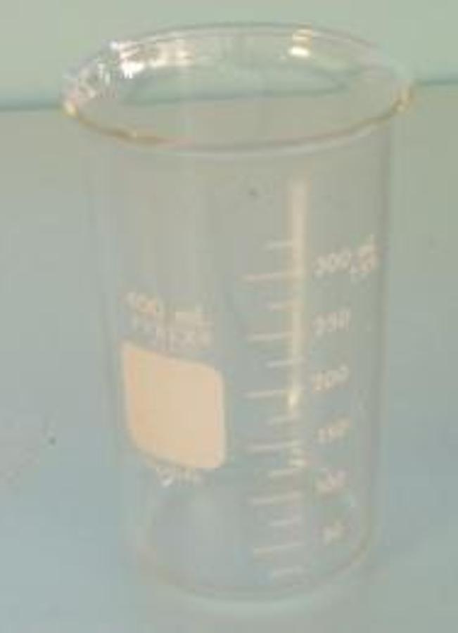 Used GLASSWARE BEAKER 400ML PYREX #1040.