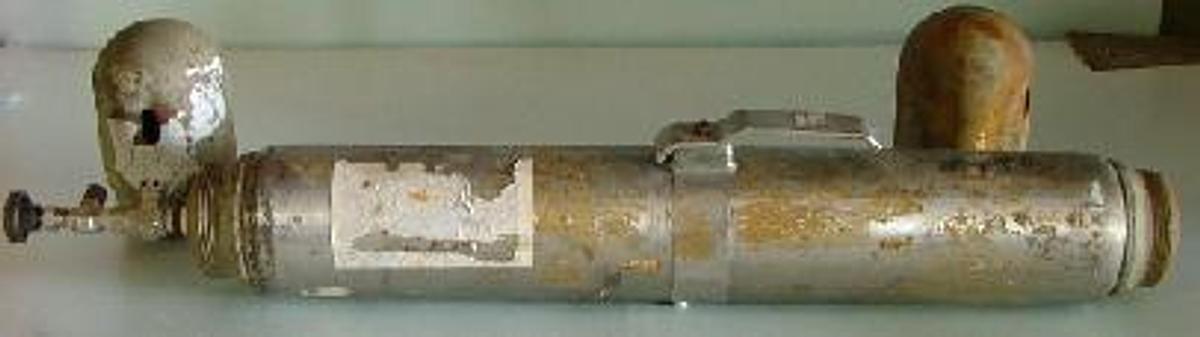 Used SAMPLE CYLINDER DOT 3 A 1800 100698D (V) C.P.I. Z-3 (26") 3000 CC