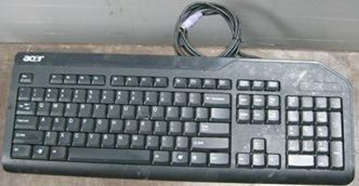 Used QTY. 1. ACER COMPUTER KEYBOARD