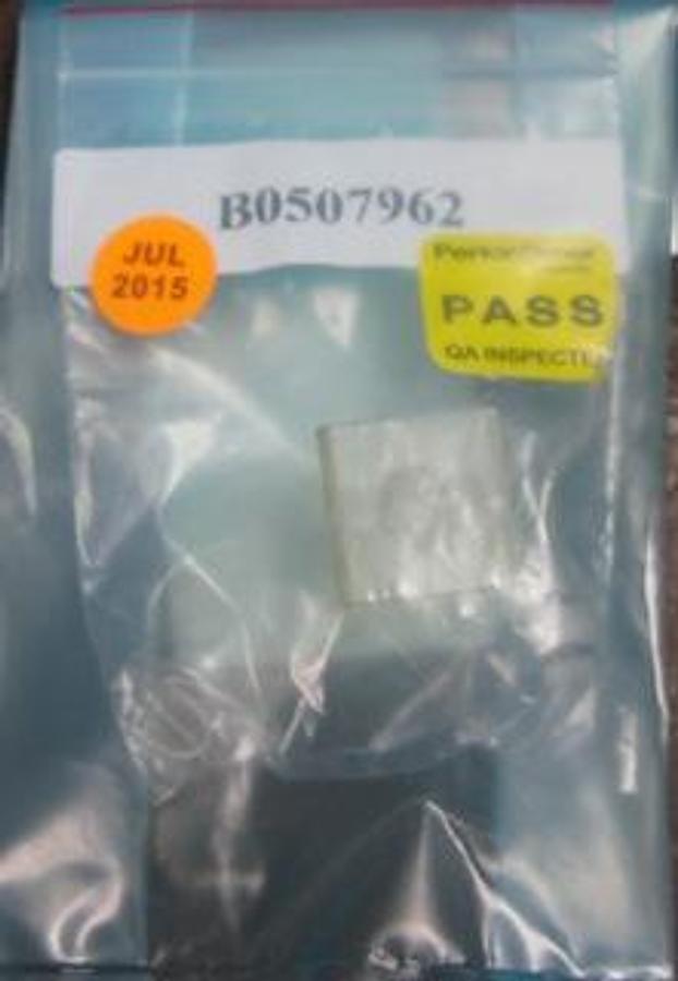 Used QTY. 1. PERKIN ELMER MIXING BLOCK (CHEMIFOLD/TM) TYPE 2