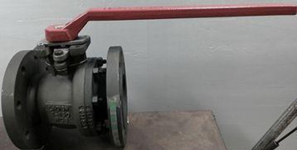Used LADISH 4"-150 WCB FLANGED RAISED FACE 2 PIECE BALL VALVE