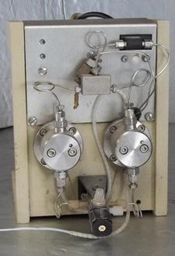Used QTY. 1. WATERS 590 PROGRAMMABLE HPLC PUMP (PUMP MODULE ONLY).