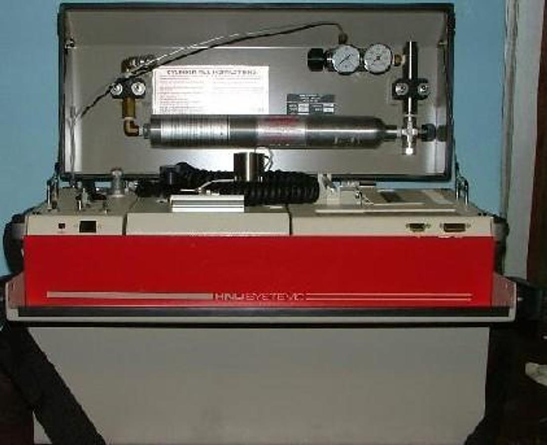 Used QTY. 1. HNU SYSTEMS PORTABLE GAS CHROMATOGRAPH