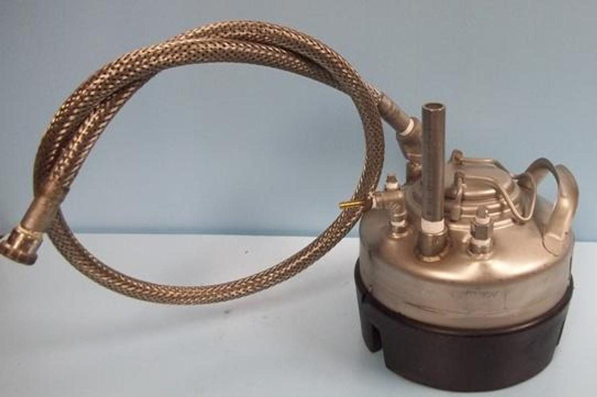 Used QTY. 1. ALLOY PRODUCTS CORP. PRESSURE VESSEL T316L