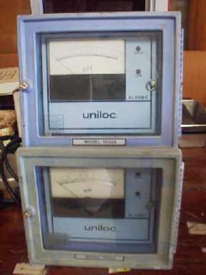 Used UNILOC MODEL MODEL 1050 A PH ALARMS 1) IS MISSING THE MOTHERBOARD AND HAS ONLY THE PH METER. (lvy5501o) To see a picture of this lab equ.