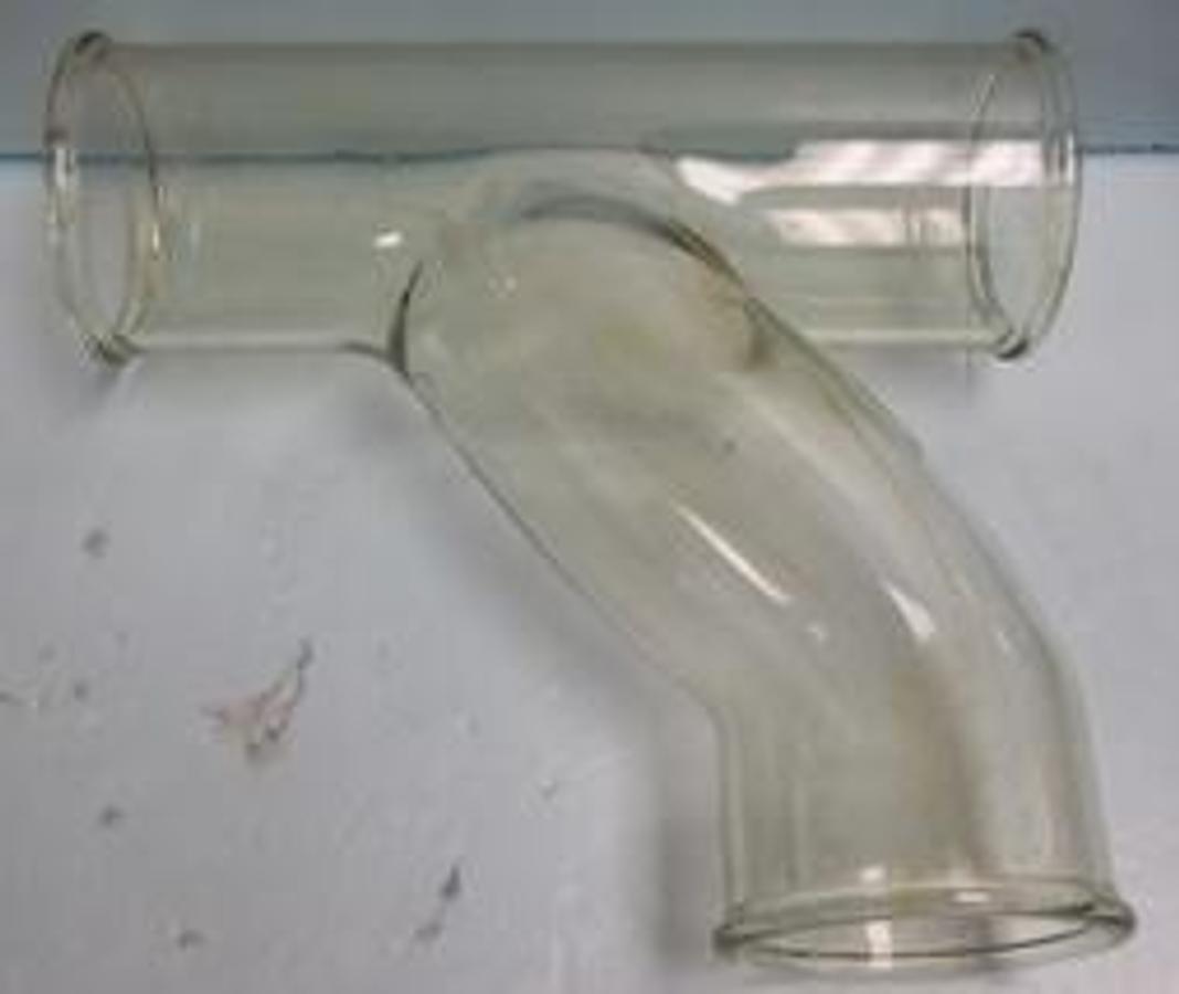 Used QTY. 1. PYREX GLASS 4" OFF SET TEE GLASS BEADED ENDS.