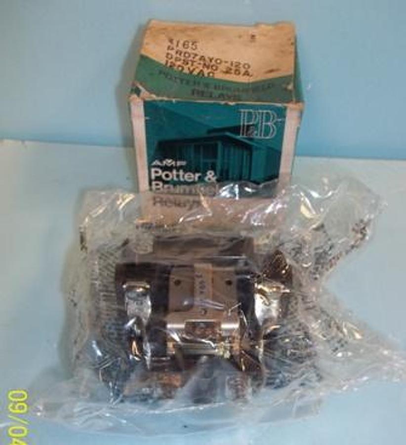 Used AMF POTTER AND BRUMFIELD 3165 RELAY 120V 25A NEVER BEEN USED (STILL IN PACKAGE) .
