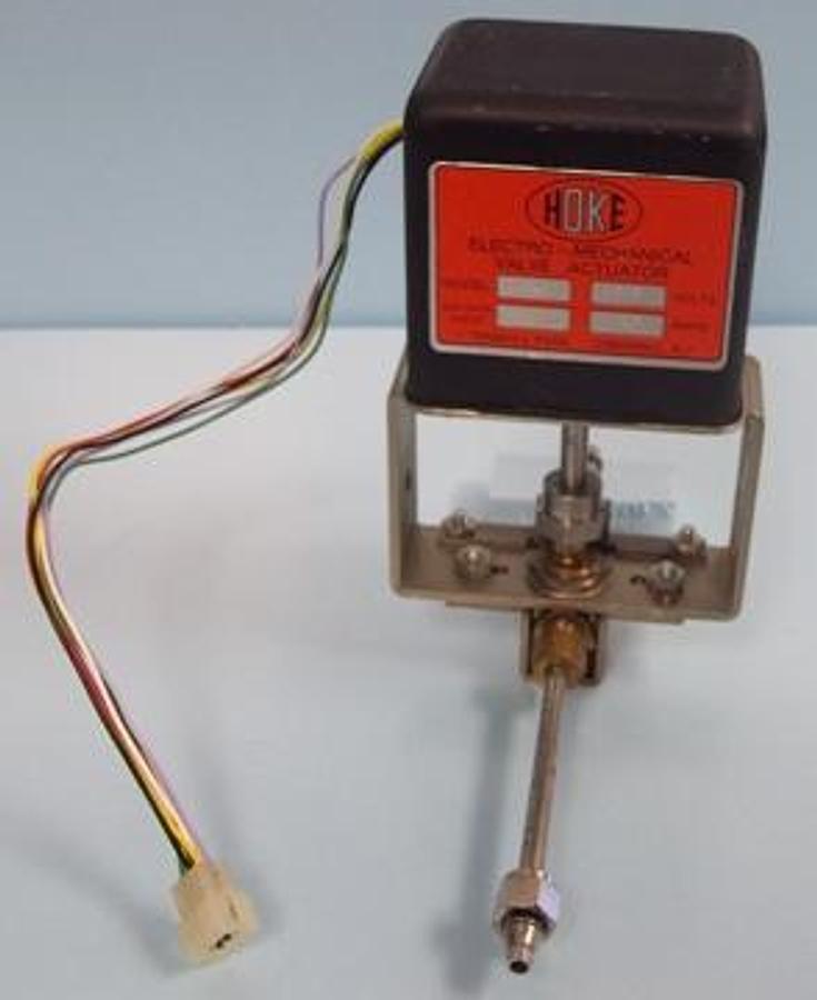 Used QTY. 1. HOKE ELECTRO-MECHANICAL VALVE ACTUATOR