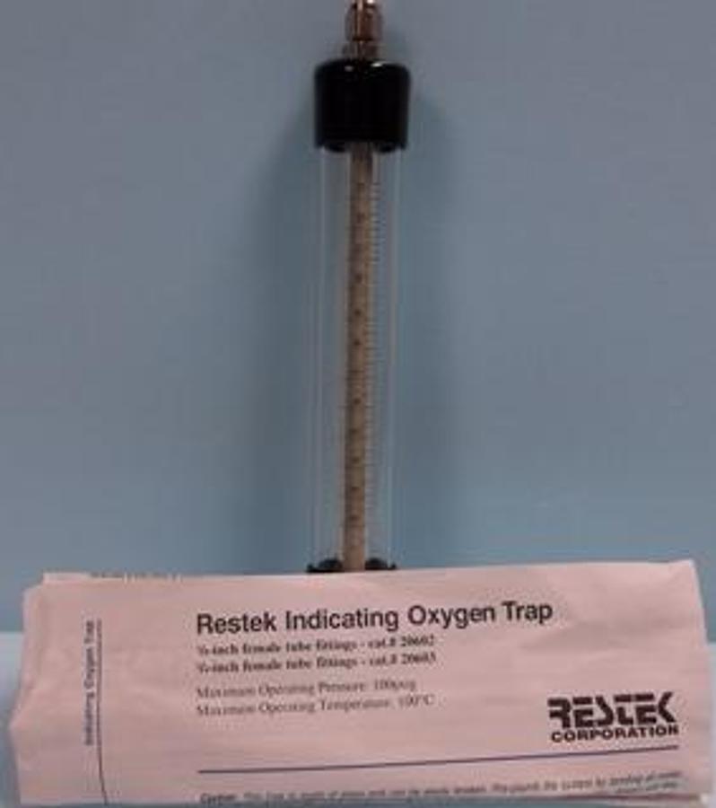 Used QTY. 1. RESTEK CORPORATION INDICATING OXYGEN TRAP MAXIMUM OPERATING PRESSURE: