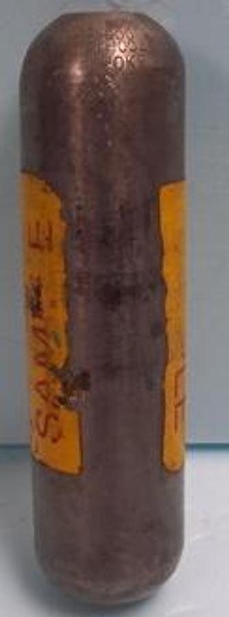 Used HOKE 300 ML SAMPLE CYLINDER D.O.T-E 5600 5000 WP 5000 PSI 11H0034.