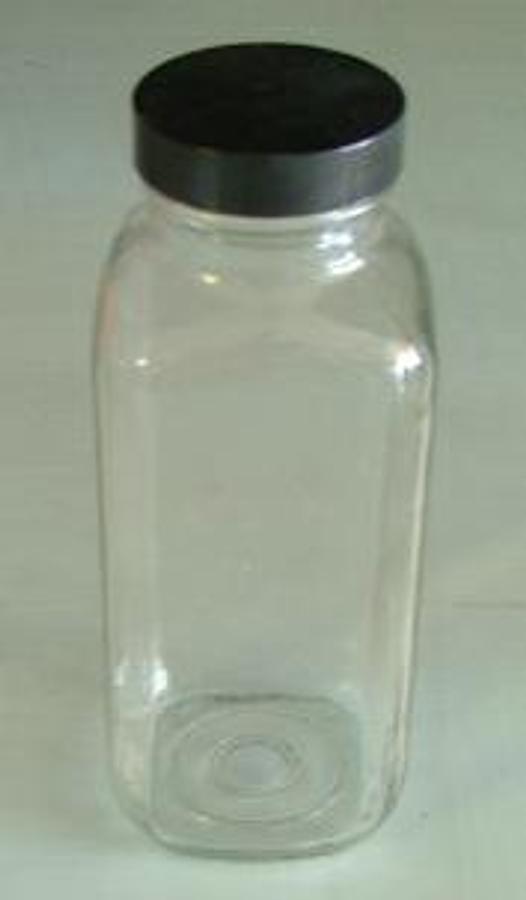 Used QTY. 6. SQUARE BOTTLE: CLEAR THREADED 450ML WITH CAP