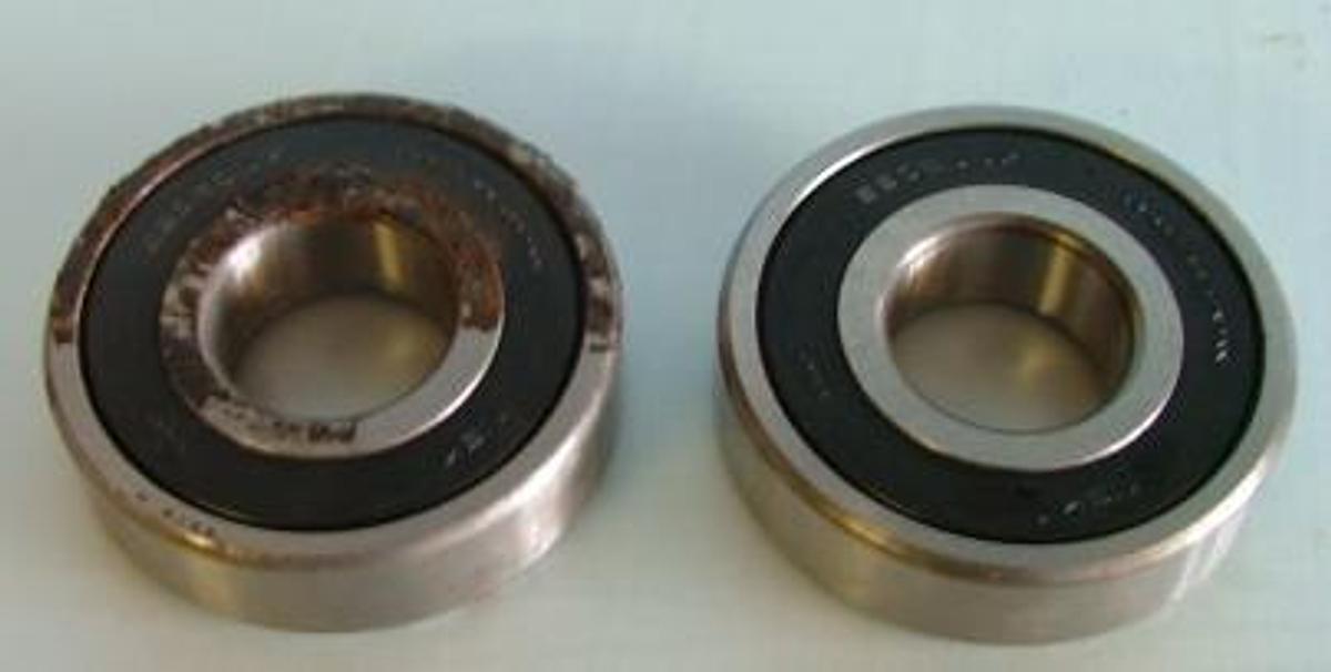 Used PUMP BEARINGS NSK 6306DDU7C3E