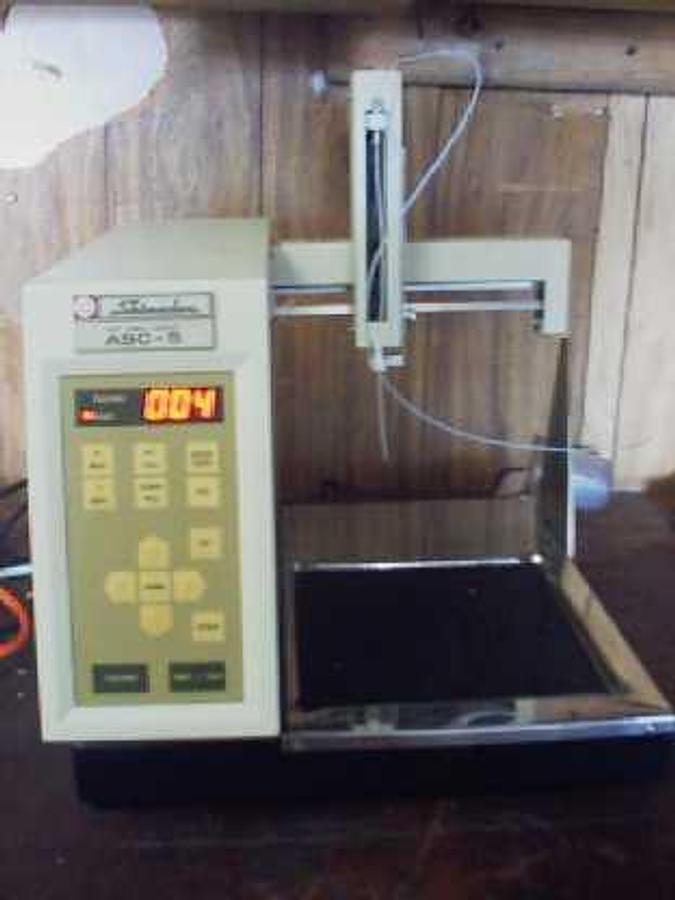 Used SHIMADZU AUTO SAMPLE CHANGER ASC-5