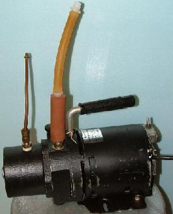 Used SCIENTIFIC EQUIPMENT PUMP 5XBG001 D HP ¼