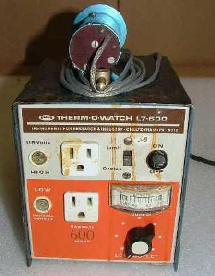 Used I2R THERM-O-WATCH L7-600 HEATING MANTLE CONTROLLER