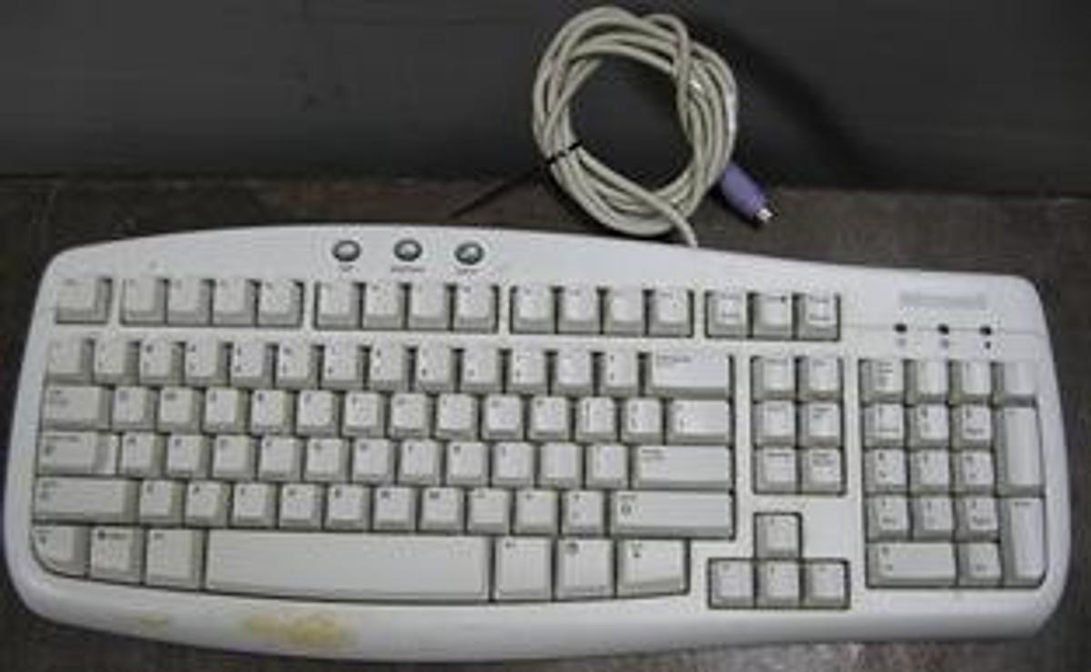 Used QTY. 1. MICROSOFT BASIC KEYBOARD 1.0A
