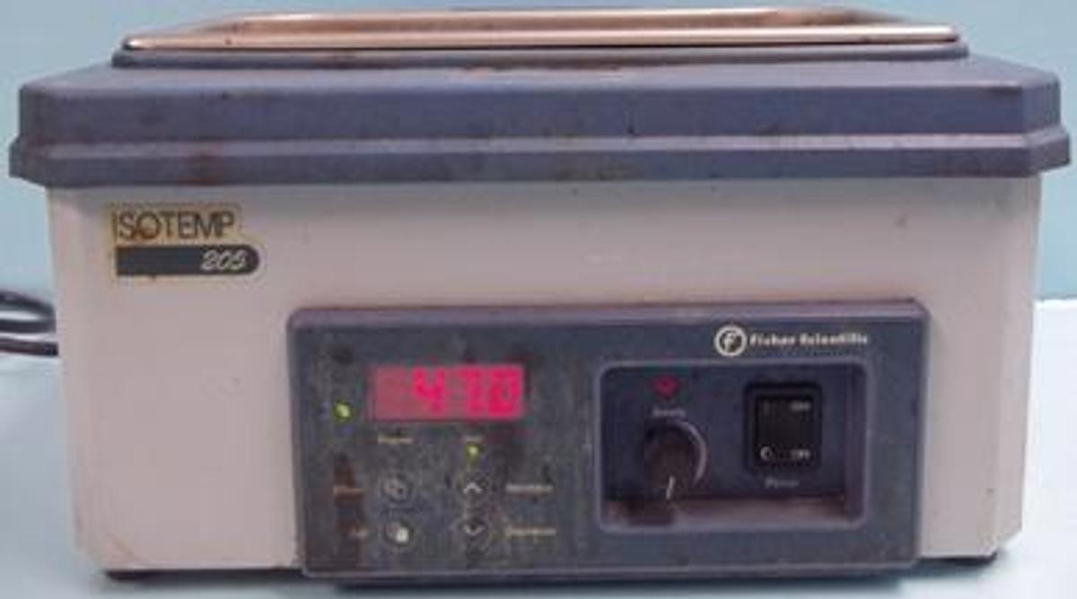 Used QTY. 1. FISHER SCIENTIFIC ISOTEMP 205 LABORATORY HEATING BATH MODEL NO.: 205 V~120 A~2.5 HZ 60 CAT. NO.: 15-462-5
