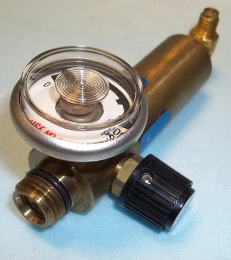 Used QTY. 1. ALPHAGAZ MODEL: 716 1000 PSI MAX GAS REGULATOR.