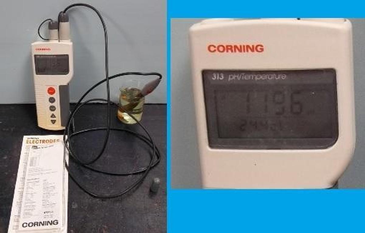 Used CORNING 313 PORTABLE PH / TEMPERATURE METER SERIAL NO: 085680
