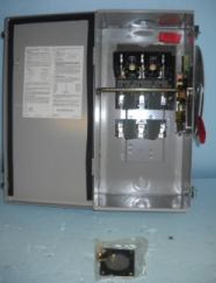 Used QTY. 1. WESTINGHOUSE HEAVY DUTY SAFETY SWITCH / DISCONNECT CAT# RHFN323 240AC 7 1/2-30 STANDARD HP 15-30 MAX HP 250DC 3-10 STANDARD HP 10-10 MAX HP HARDWARE INCLUDED IN TYPE 3R RAIN PROOF ENCLOSURE 60 AMP 240V DC.