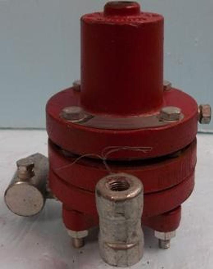 Used QTY. 1. KIMRAY INC. DIAPHRAGM CONTROLLED HIGH PRESSURE PILOTS SEND A SIGNAL TO ACTUATE YOUR CONTROL VALVE.2191961001 MAWP 300/OP 300 30HPG 2610 DI.