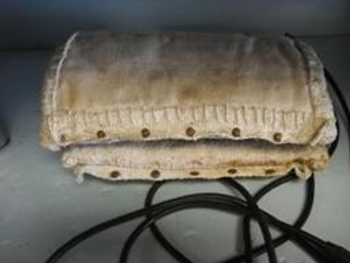 Used GLAS-COL HEATING MANTLE 400 WATTS 115V WITH 3 CORDS