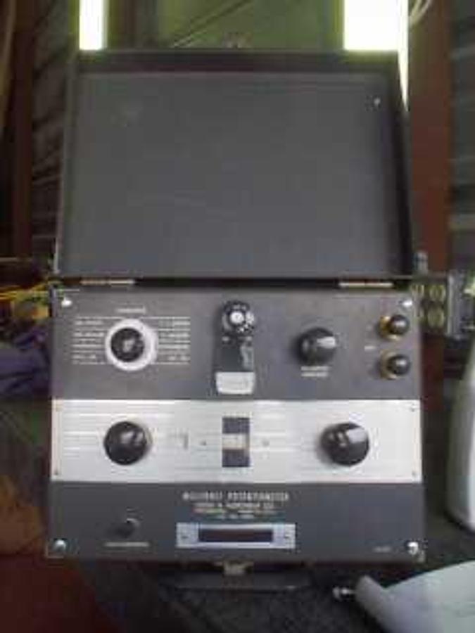 Used QTY. 1. LEEDS AND NORTHRUP CO. MILIVOLT POTENTIOMETER