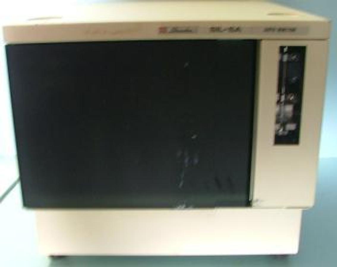 Used SHIMADZU SIL-6A AUTO INJECTOR NO 73470 DN.