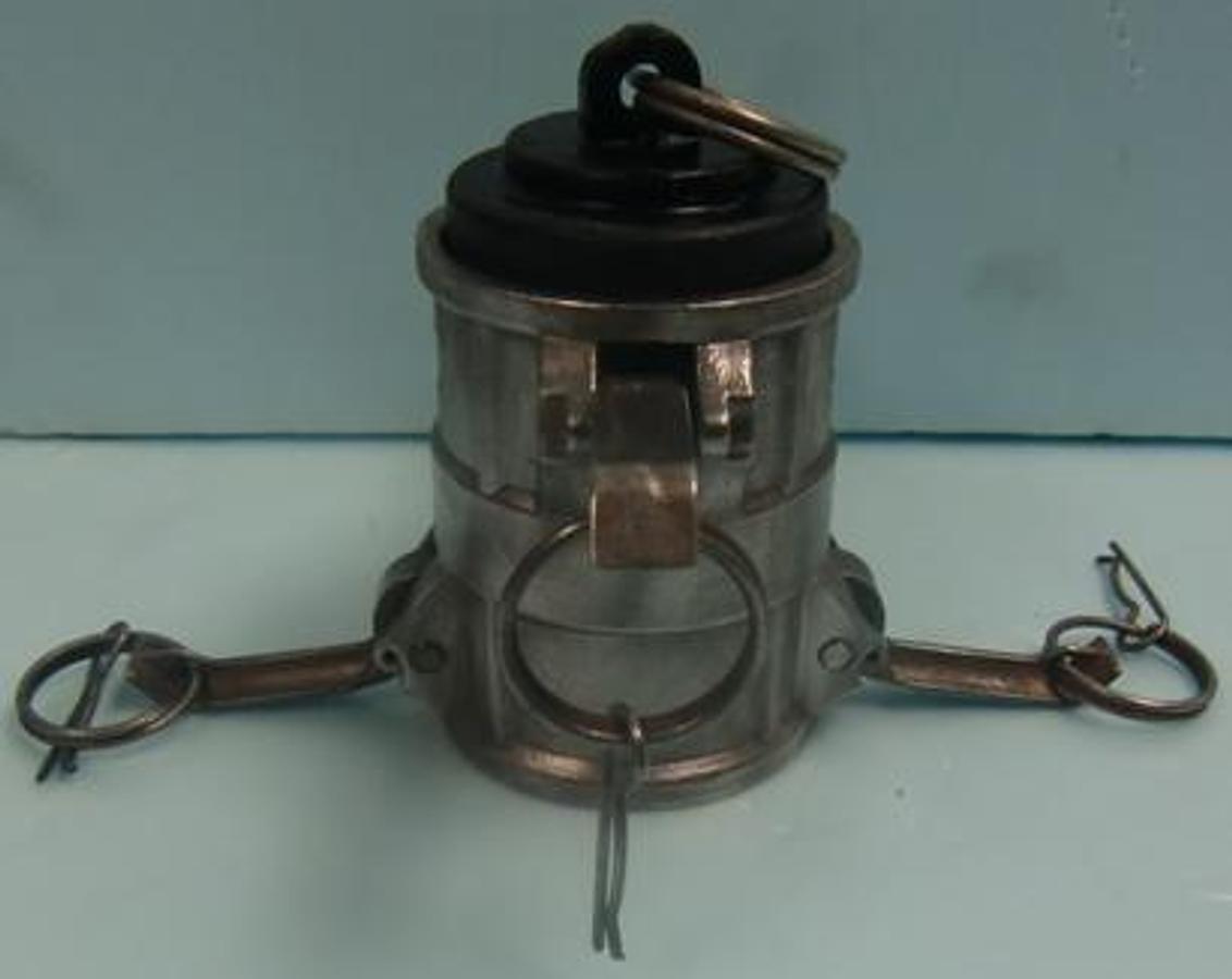 Used DIXON 200-DD STAINLESS STEEL CAM AND GROOVE HOSE FITTING