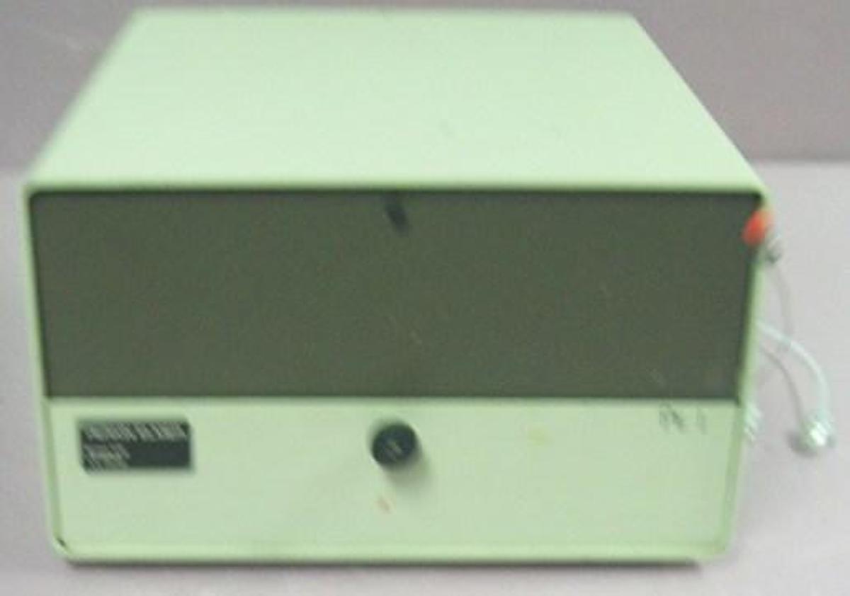 Used PERKIN ELMER SERIES 410 LIQUID CHROMATOGRAPH PUMP