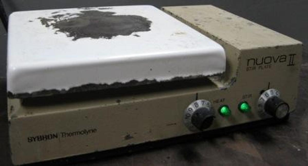 Used QTY. 1. SYBRON THERMOLYNE NUOVA II HOTPLATE/STIRRER