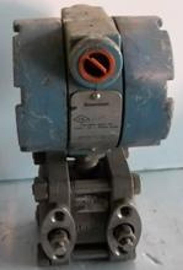 Used ROSEMOUNT TRANSMITTER