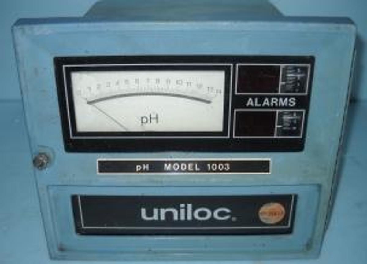 Used UNILOC PH METER PH MODEL 1003 0-14.