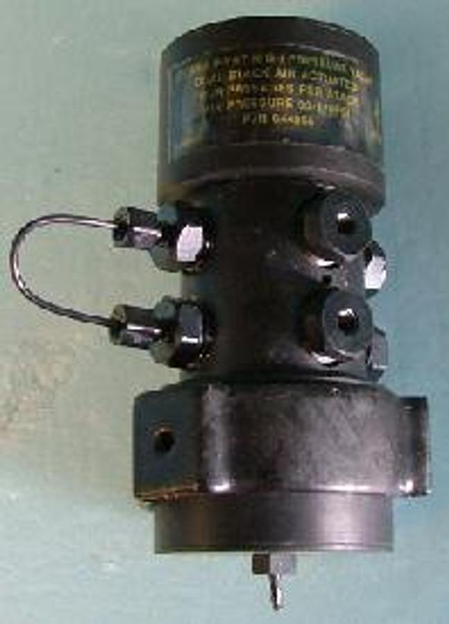 Used QTY. 1. DIONEX INERT HIGH PRESURE VALVE DUAL STACK AIR ACTUATED FOUR PASSAGES PER STACK AIR PRESSURE 90-120 PSI