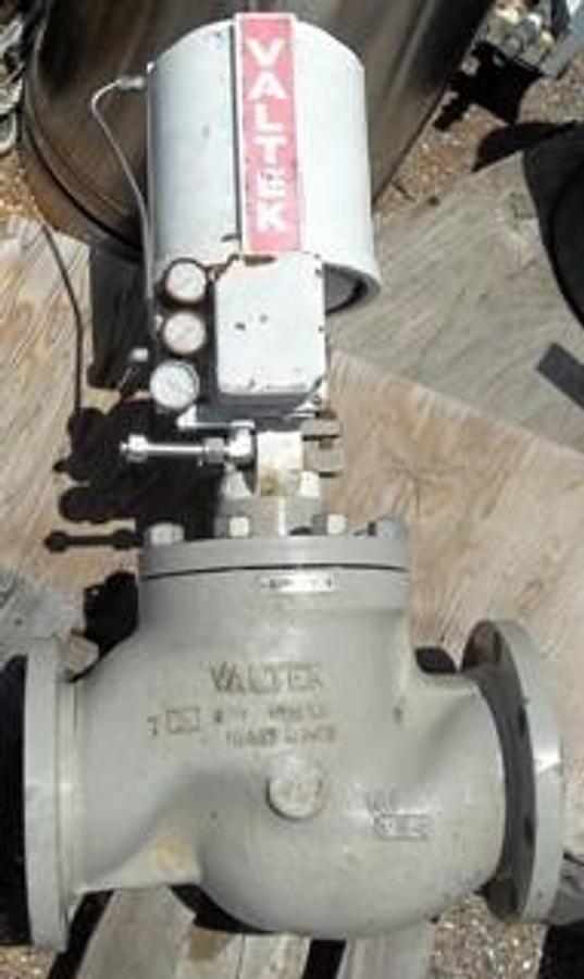 Used QTY. 1. VALTEK 6" 150 FLANGED RAISED FACE GLOBE VALVE . (WELD ABLE CARBON BODY). WITH MK 1 AIR ACTUATOR. WITH CONTROLLER. 6 INCH