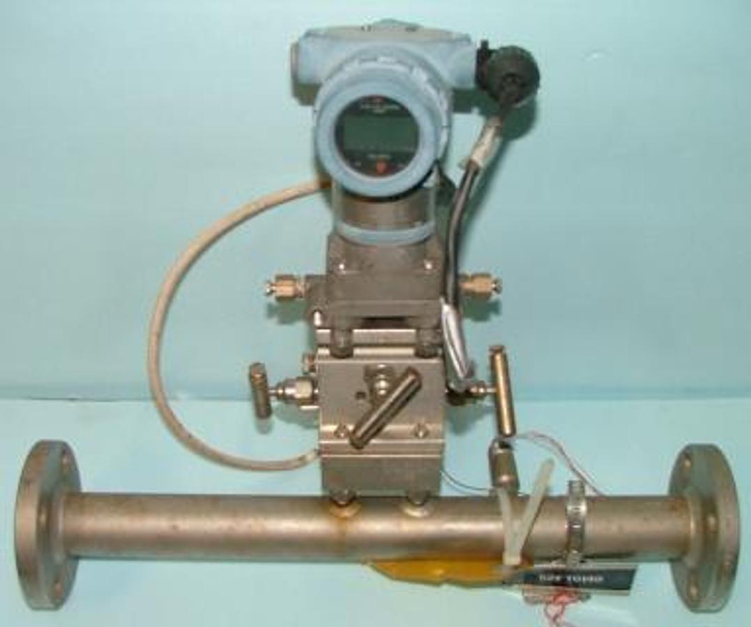 Used QTY. 1. ROSEMOUNT MASS PROBAR MASS FLOW METER W/ DIGITAL
