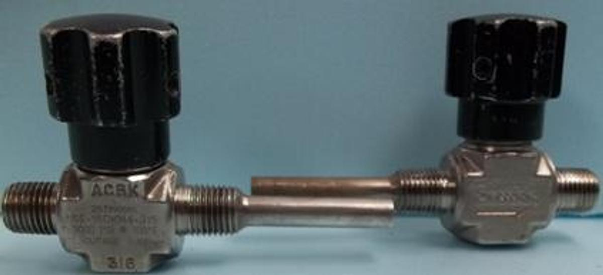 Used SWAGELOK SS-16DKM4-045