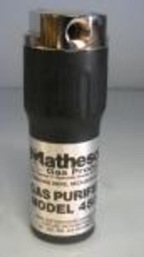 Used QTY. 1. MATHESON GAS PRODUCTS GAS PURIFIER MODEL #450B USE WITH 451 452 453 454 CARTRIDGES NO SERIAL #.
