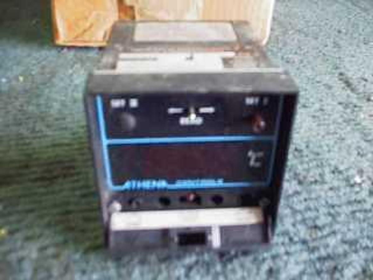 Used ATHENA CONTROLS MODEL 4000T