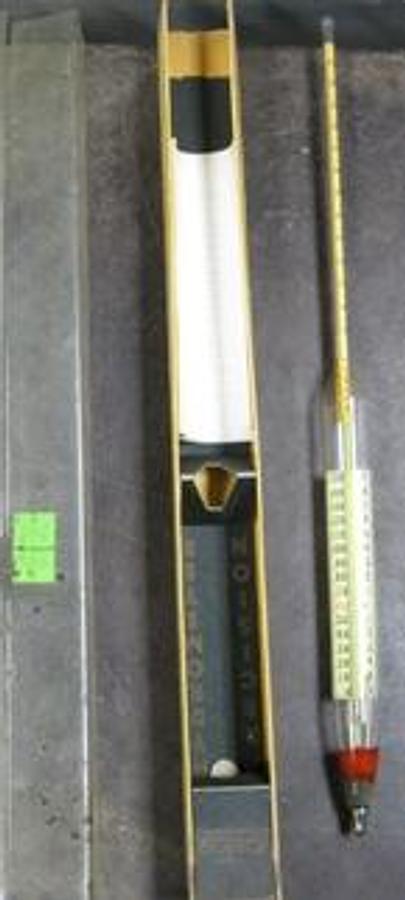 Used QTY. 1. ERTCO HYDROMETER