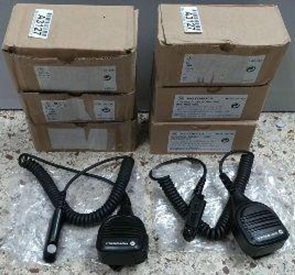 Used MOTOROLA SPEAKER MICROPHONE