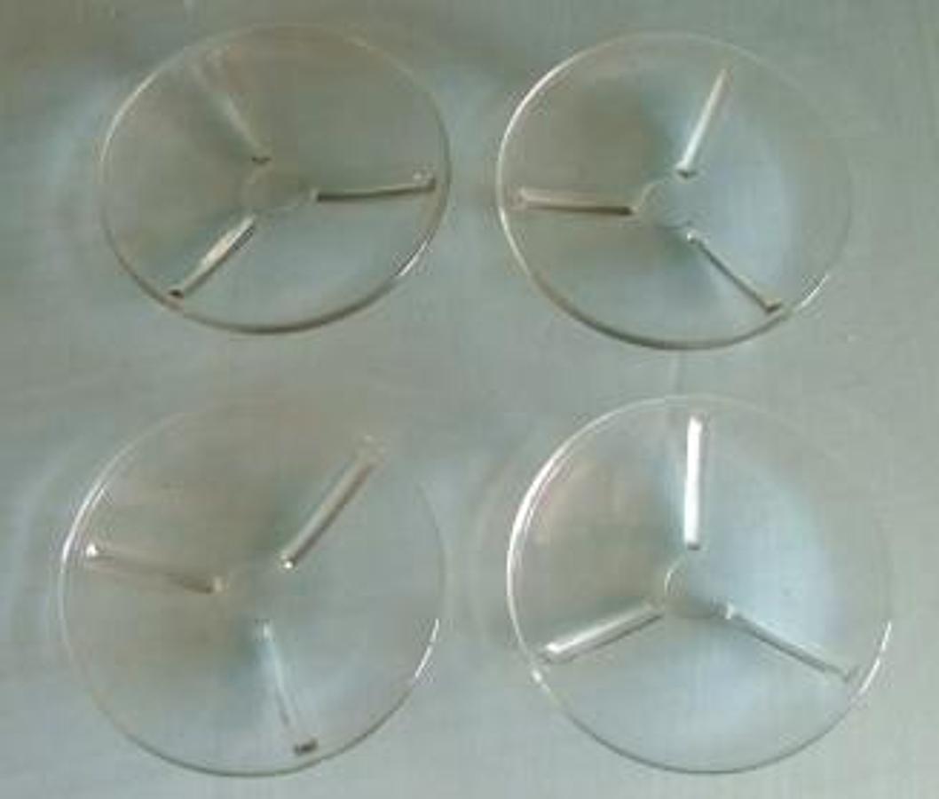 Used QTY. 4. WATCHGLASSES: 4"DIA WITH SUPPORT RIDGES