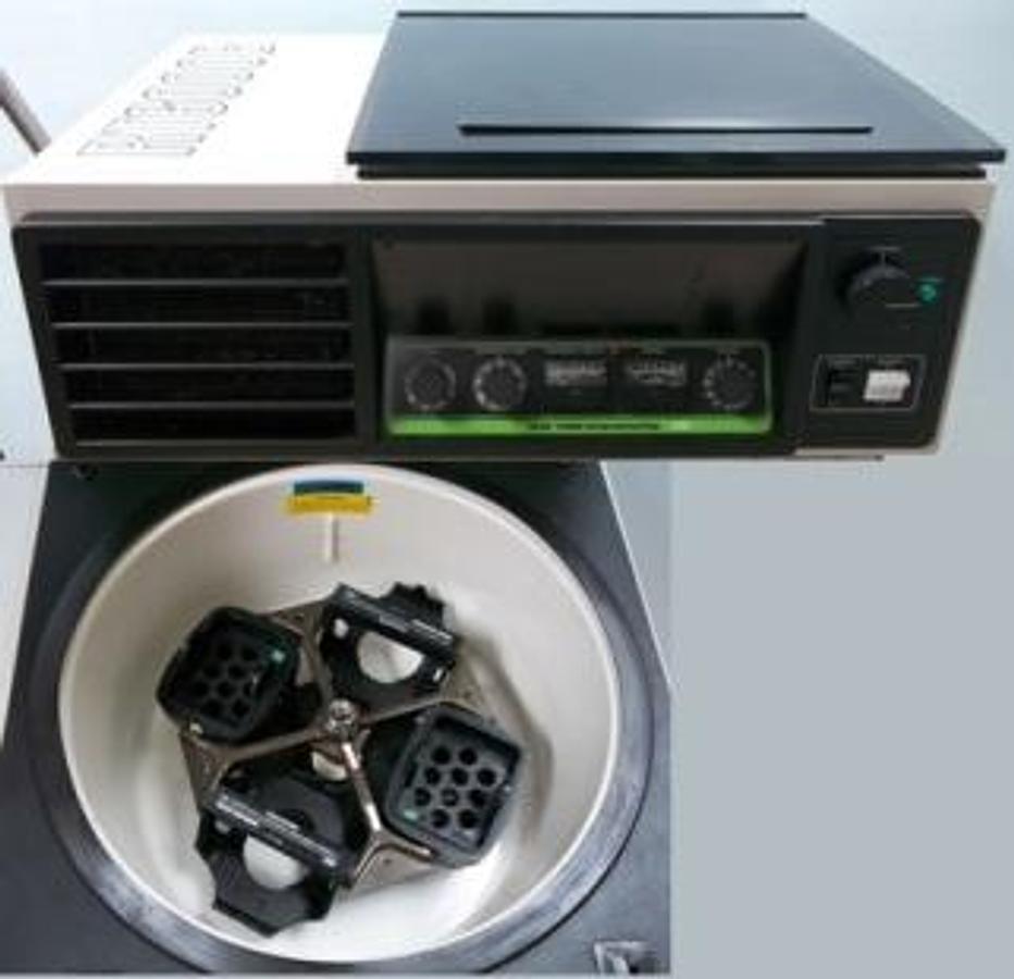 Used QTY. 1. DUPONT INSTRUMENTS SORVALL RT6000B REFRIGERATED CENTRIFUGE