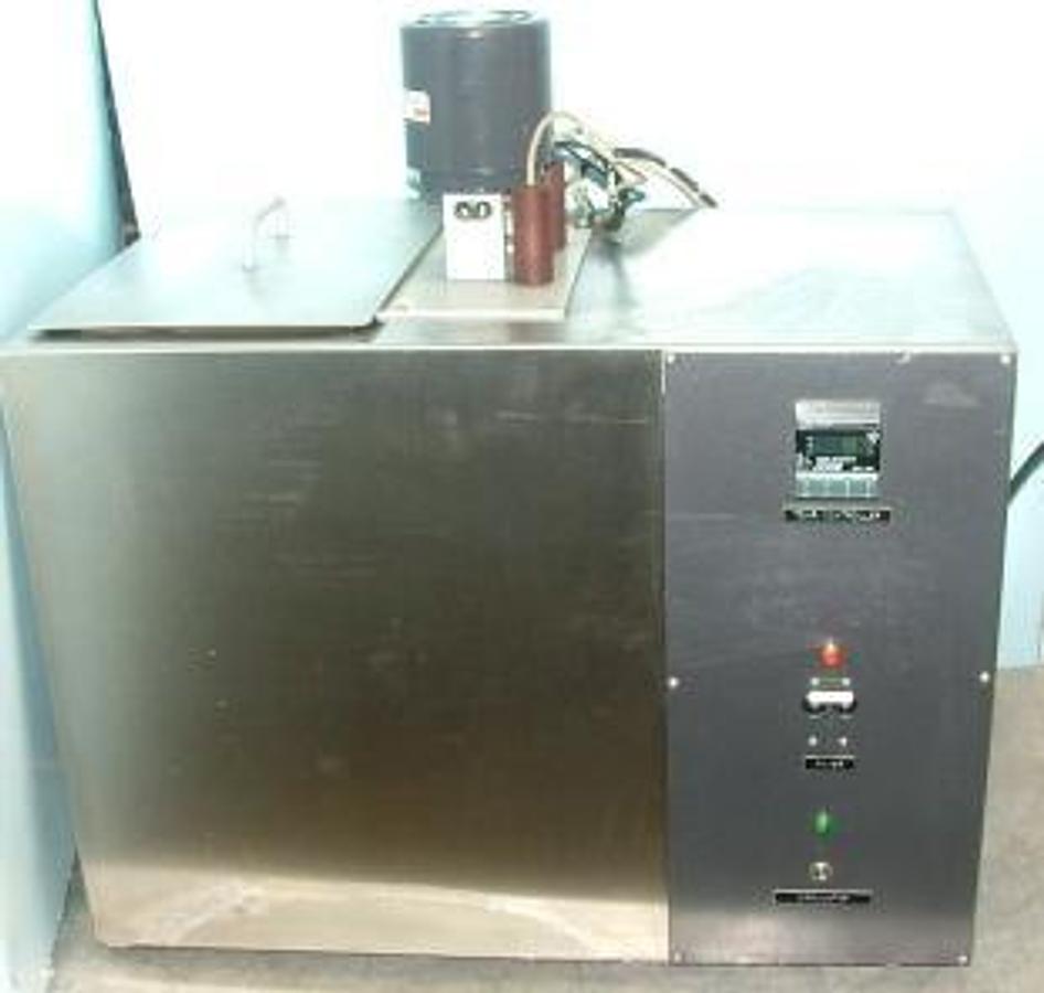 Used DEK-TRON SCIENTIFIC LABORATORIES MODEL DC5-205 STAINLESS STEEL HEATED CIRCULATED