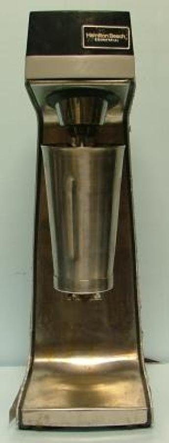 Used QTY. 1. HAMILTON BEACH COMMERCIAL BLENDER MODEL 936 SERIES A