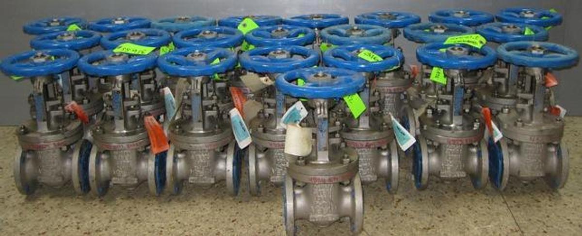Used VELAN 2" 150 RAISED FACE FLANGED CF8M GATE VALVES. HAND WHEEL OPERATED GATE VALVE