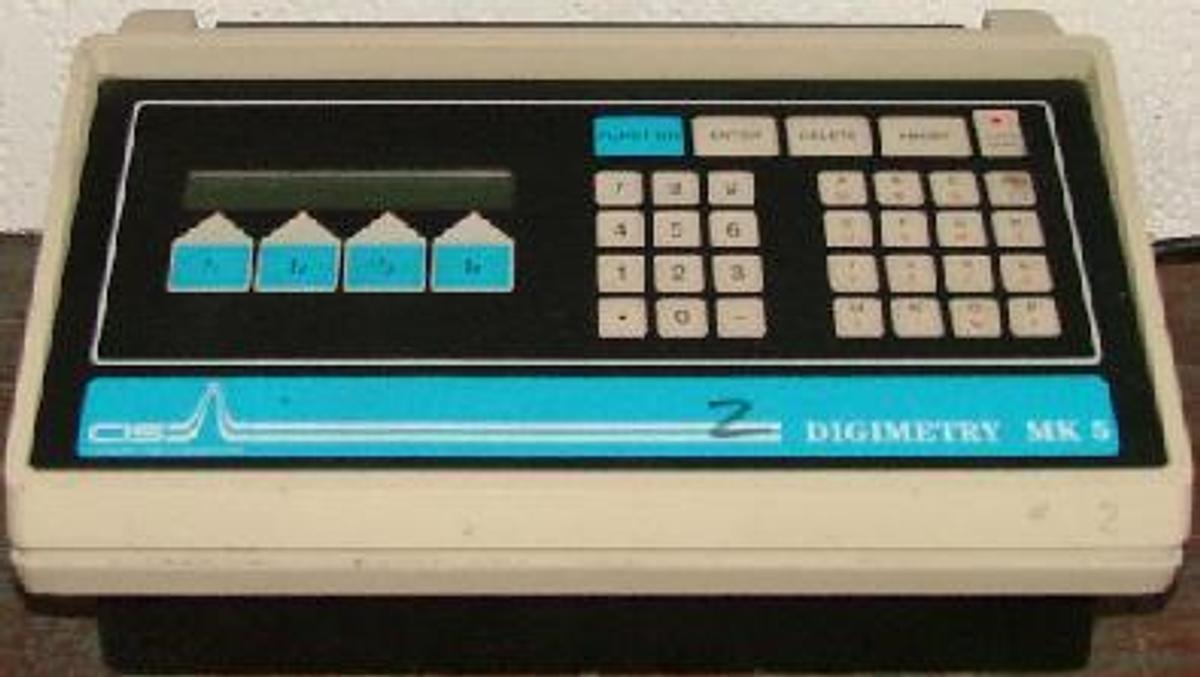 Used QTY. 2. COMPUTER INQUIRY SYSTEM DIGIMETRY MK 5