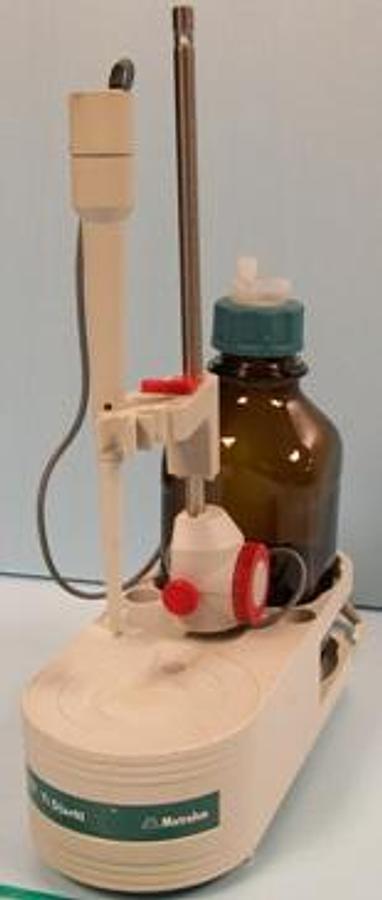 Used QTY. 1. METROHM 727 TI STAND WITH METROHM 722 STIRRER AND AMBER BOTTLE