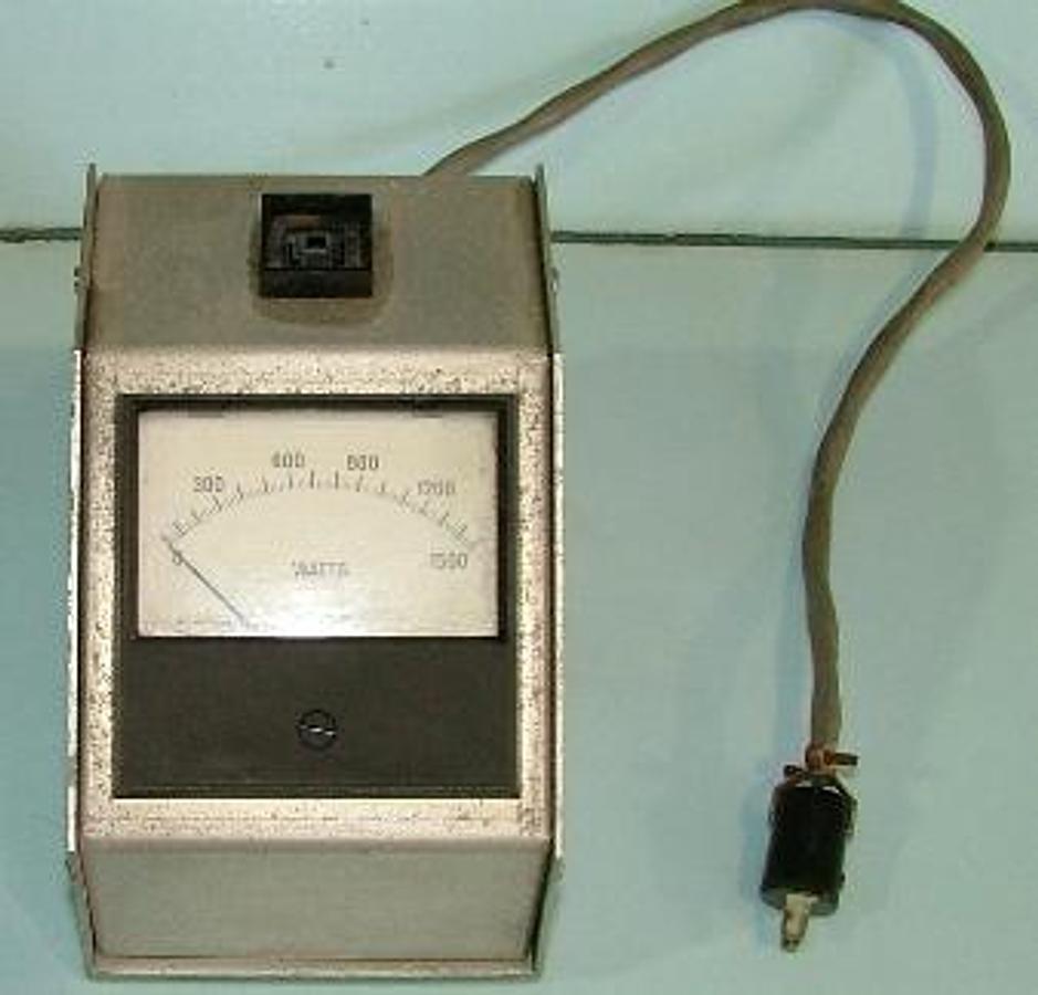 Used WATTS SIMPSON MAX VOLTS -300 MAX AMPS 10.0 0-1500.