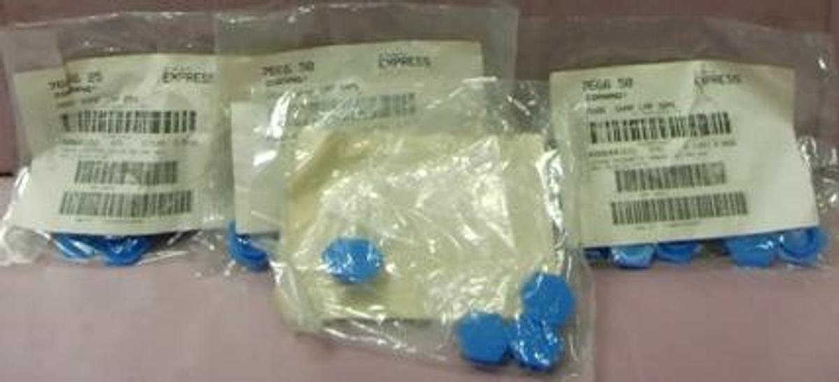 Used QTY. 24. CORNING INCORPORATED SNAP CAP 50ML PART NO. 7666 50 4 PACKS OF 6 NEW CONDITION IN ORIGINAL PACKAGING.